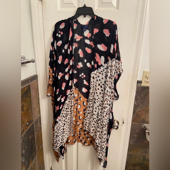 Multi colored leopard wrap - Picture 2 of 2